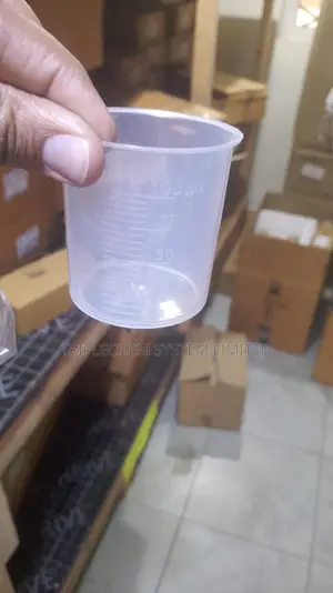 100ml Plastic Beaker