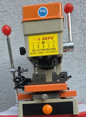 DEF U368 Professional Locksmith Key Cutting Machine