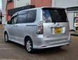 Toyota Voxy 2008 Silver - 4