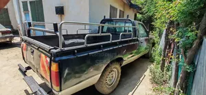 Nissan Hardbody 1999 Bluu