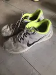 Nguo za Nike za Kutumiwa - Saizi 46 - 1