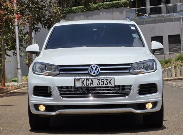 Volkswagen Touareg 2014 White - 1