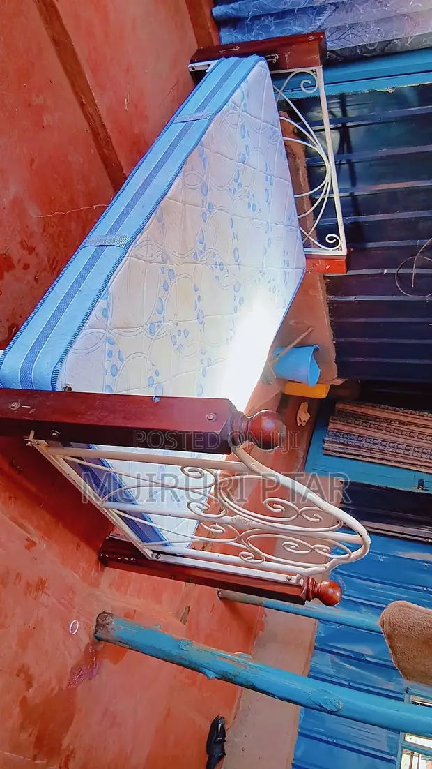 Bobmil Maharaja Mattress & Bed - 1