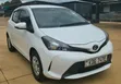 Toyota Vitz 2014 Nyeupe - 3