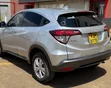 Honda Vezel 1.5 Hybrid 2WD 2018 Silver - 2