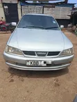 Toyota Carina 2001 Nyeupe - 2