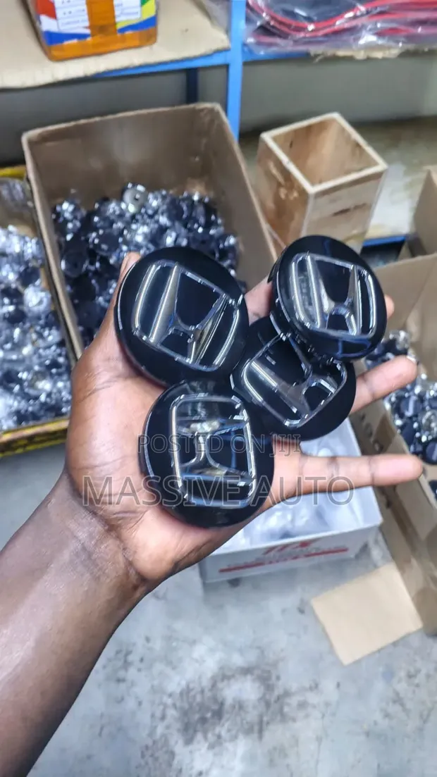 Kofia Mpya za Centre Wheel za Honda - 1