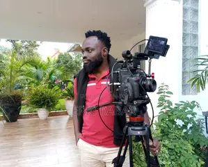 Huduma za Upigaji Video za Kitaalamu na Kamera ya Cinema