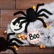 Buibui Bandia Mwenye Manyoya 30cm kwa Halloween - 1