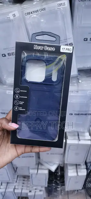 Navy Blue Rugged Shield TPU Case kwa iPhone 17 Pro