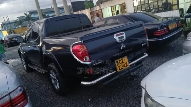 Mitsubishi L200 Double Cab Barbarian 2013 - 1