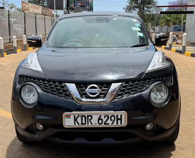 Nissan Juke 2016 Black - 1