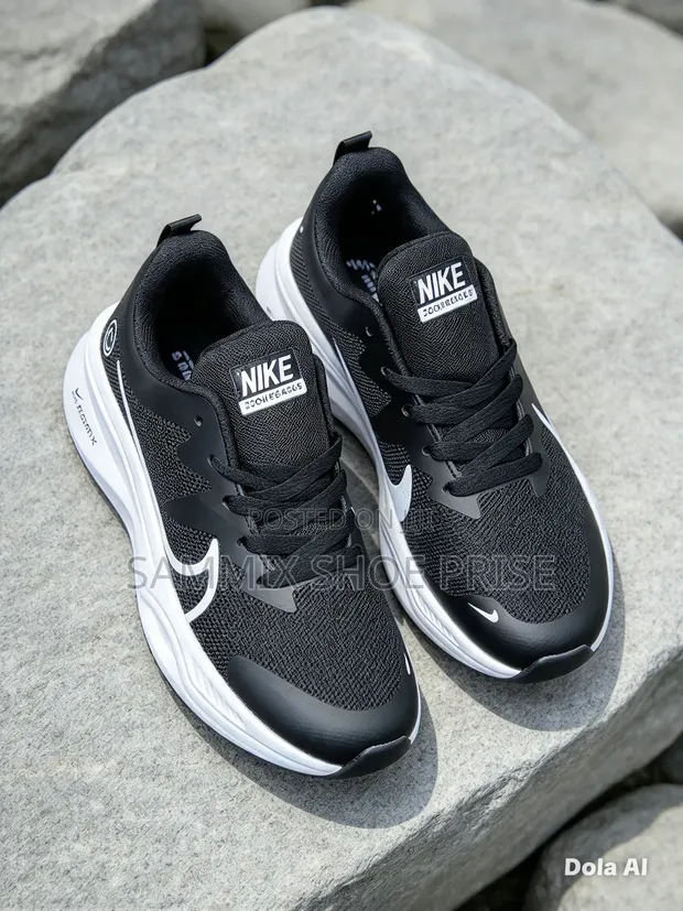 Nike Air Zoom Sneakers - 1
