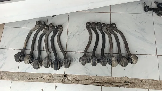 Mercedes W204/W212 Control Arms (Used) - 1