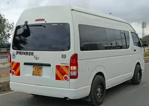 Toyota HiAce 2014 Super GL