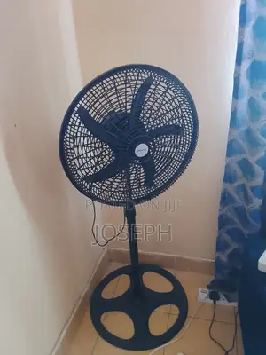 Fan ya Floor ya Inch 18 - Urefu Unaoweza Kurekebishwa