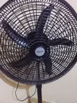 18 Inch Floor Standing Fan - Height Adjustable - 3
