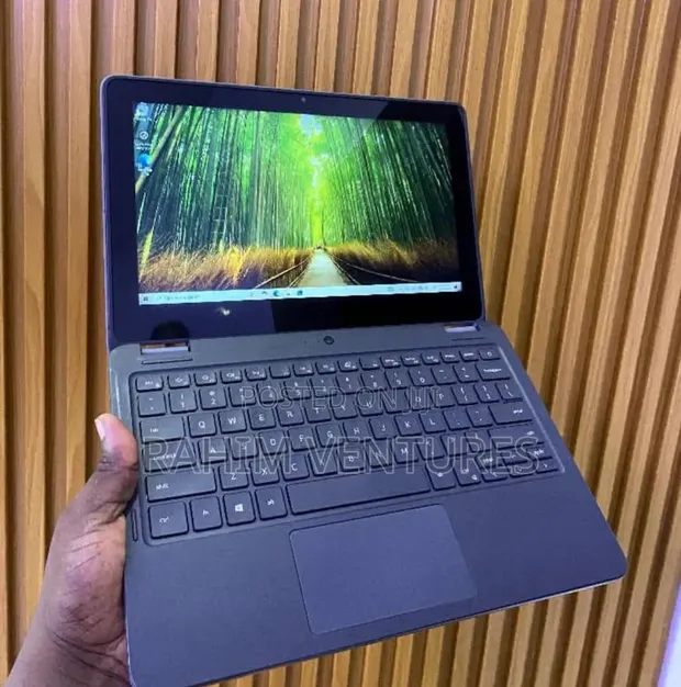 Dell Latitude 3190 2-in-1 Laptop 4GB RAM 128GB SSD - 1