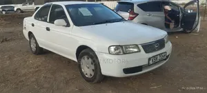Nissan Sunny 2005 Nyeupe