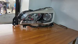 Subaru Legacy BS9 Xenon Headlights