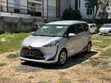 Toyota Sienta 2019 White - 2