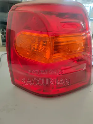 Taa ya Nyuma ya Kulia ya Toyota Land Cruiser V8 Series 200