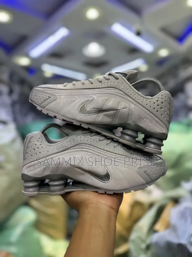 Nike Shox R4 'Bright Citro' Sneakers - 1