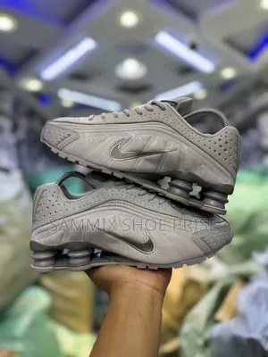Nike Shox R4 'Bright Citro' Sneakers