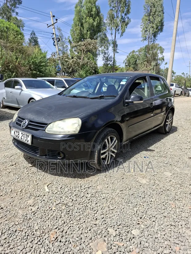 Volkswagen Golf 1.6 FSi Trendline Automatic 2007 Black - 1