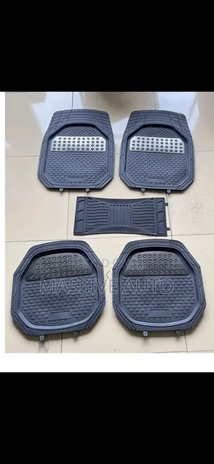 Brand New Universal 5-Piece Car Floor Mats
