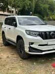 Toyota Land Cruiser Prado 2021 White - 3