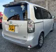 Toyota Voxy 2012 Nyeupe - 2