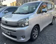 Toyota Voxy 2012 Nyeupe - 4