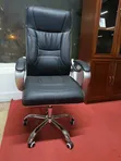 Kiti cha Ofisi cha Ngozi cha Executive High-Back chenye Mikono ya Chrome - 3