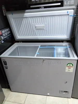 Mika 300 Litres Chest Freezer McF300sg