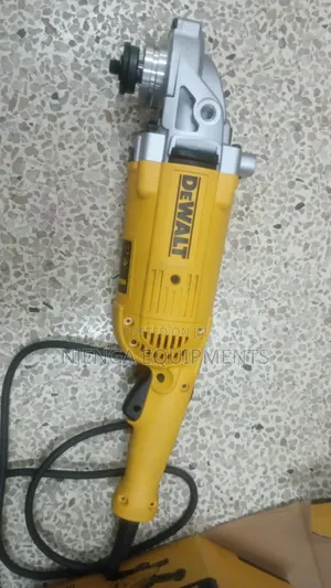 DeWalt Nzito ya Kazi 9" Angle Grinder