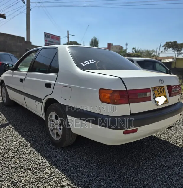 Toyota Corona Premio 2001 White - 1