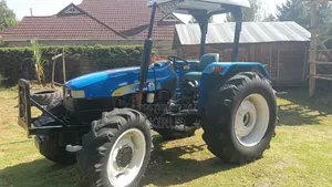 Tractor New Holland TT75 - 2014