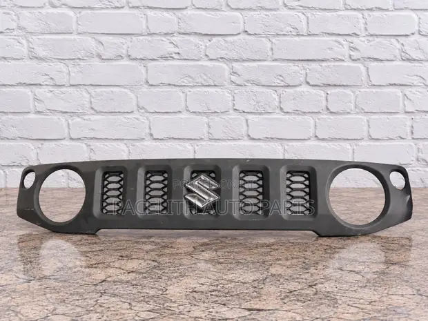 Suzuki Jimny Sierra JB74W Front Grille - 1