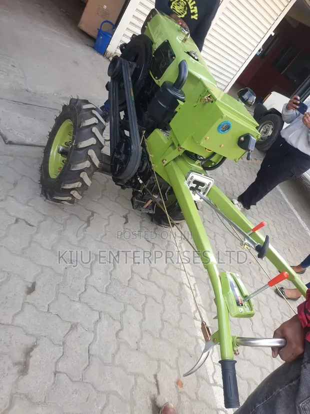 Tractor ya Kutembea ya Dizeli 18HP - Mpya Kabisa - 1