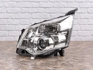 Mwanga wa Kichwa kwa Toyota Noah Projector 2012-2014