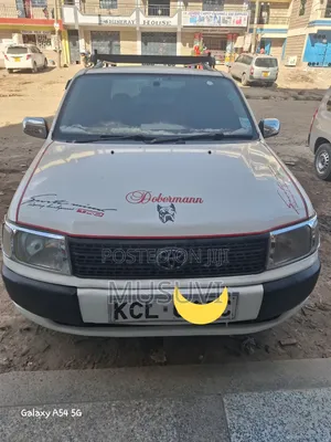 Toyota Probox 1.5 F 4WD 2010 Nyeupe