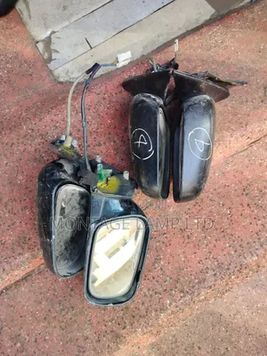 Nissan Sunny B14 Side Mirror (Used)