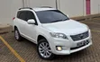 Toyota Vanguard 2010 White - 3