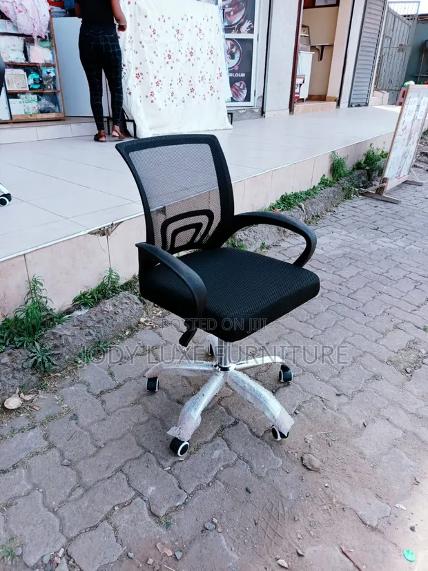 Boss Office Products Kiti cha Ofisi cha Mesh chenye Mzunguko wa 360 - 1