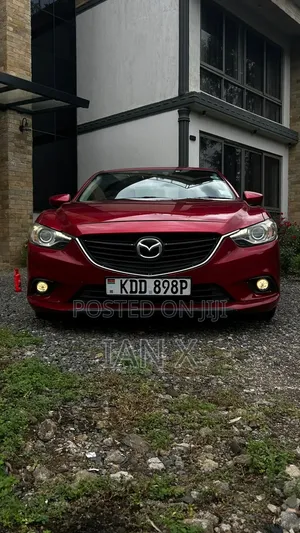 Mazda Atenza 2014 Nyekundu