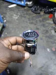 Kitengo cha Switch cha Push Start cha Kuwasha bila Ufunguo - Toyota Vitz Iliyotumika - 1