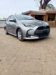 Toyota Yaris 2020 Brown - 4