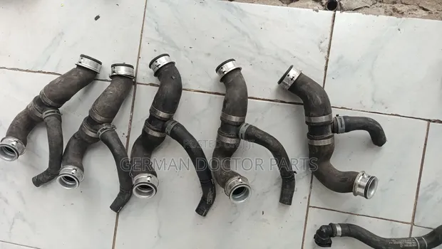 Mercedes Radiator Bypass Y-Hose Pipe - 1