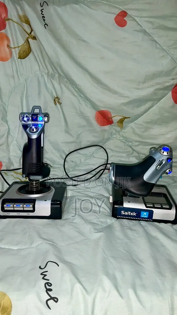 Logitech G X52 Pro Flight Simulator Joystick - 1